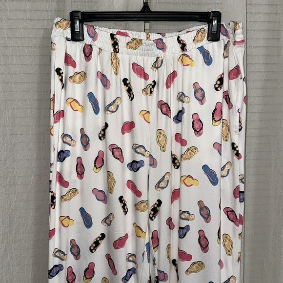 89th+MADISON L White Colorful Flip Flops Notch Collar Short Sleeve Pants PJ Set - Picture 13 of 14
